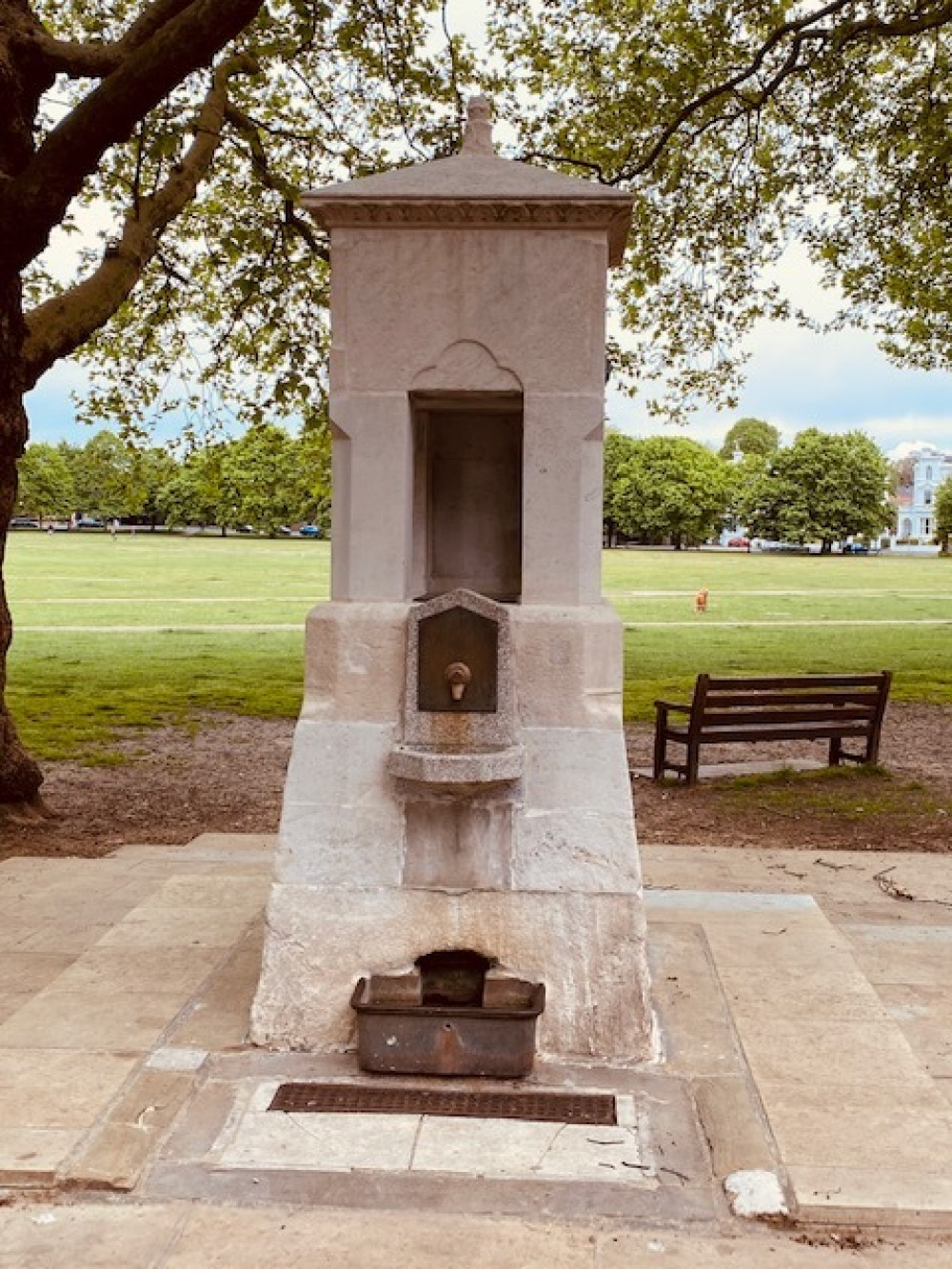 Historic water fountain set for repair (Credit FoRG)