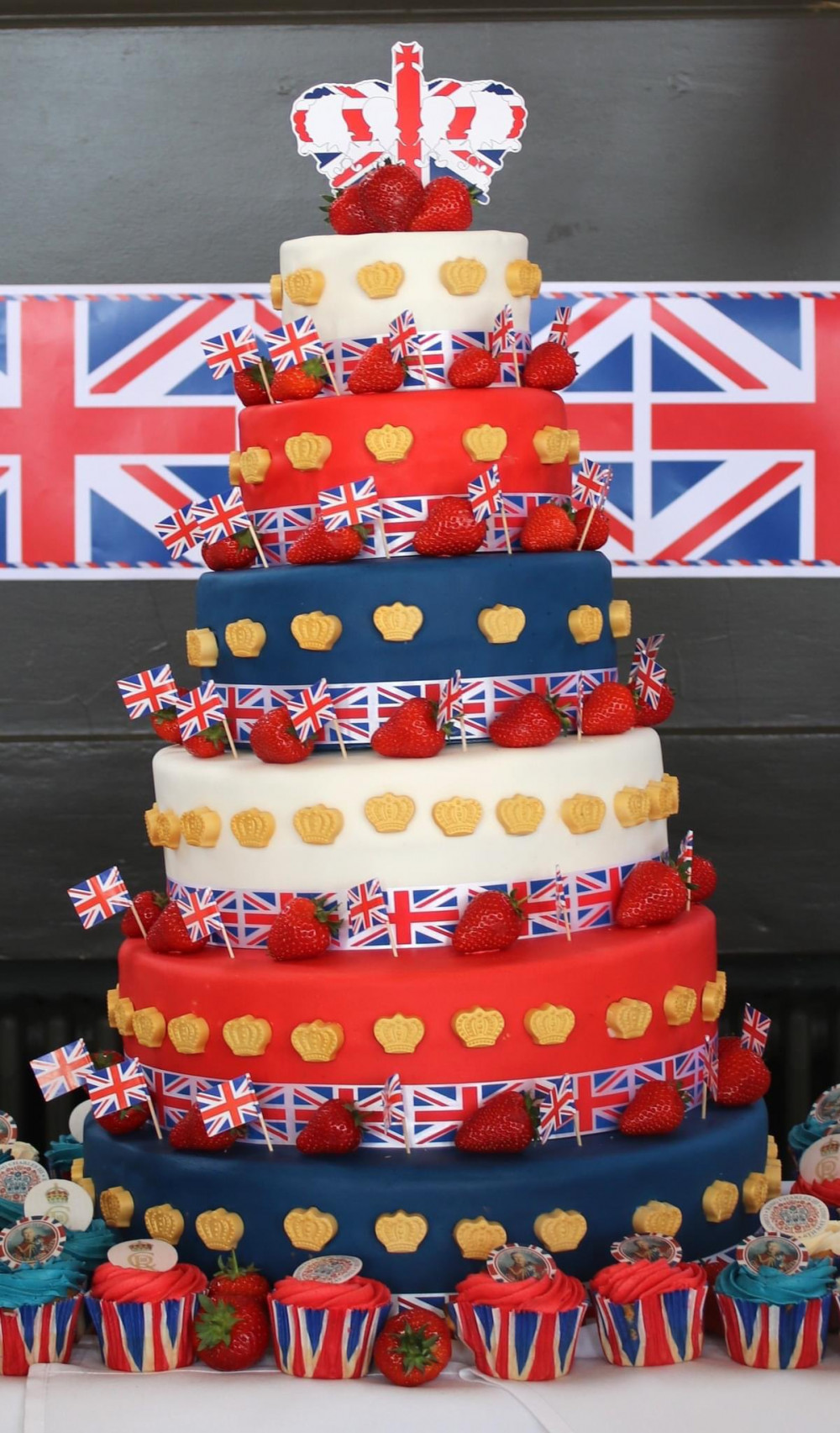 Coronation cake (Picture: RHS)