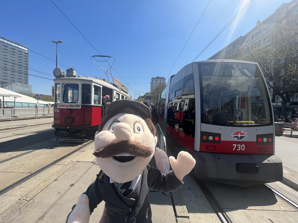 Old and new, Gilbert the station master in Vienna Old and new, Gilbert the station master in Vienna