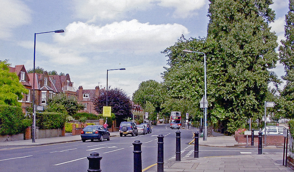 New permanent measures put in place to reduce traffic and emissions in Chiswick. Photo: Ben Brooksbank. 