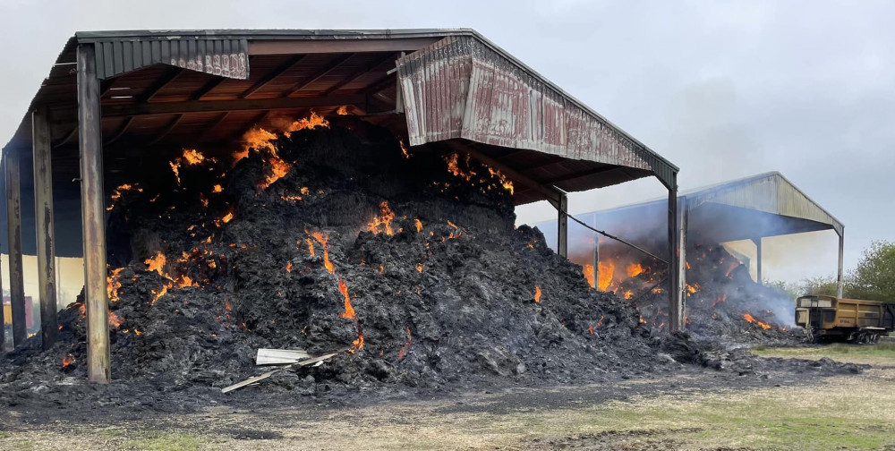 Barn fire (Picture: Hadleigh Fire Station)