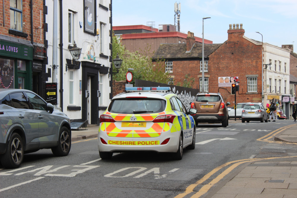 A Cheshire Police car in Chestergate, Macclesfield. (Image - Macclesfield Nub News) 