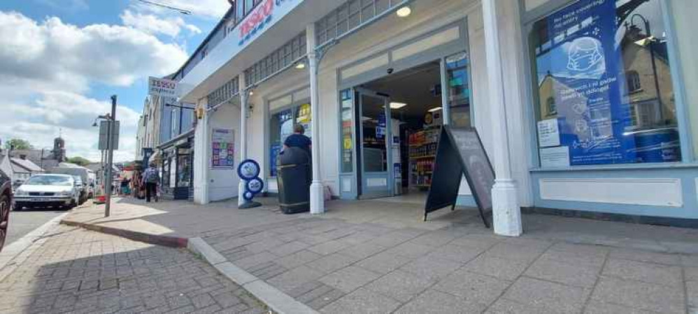 This morning, the chalk had been cleaned from the pavement This morning, the chalk had been cleaned from the pavement