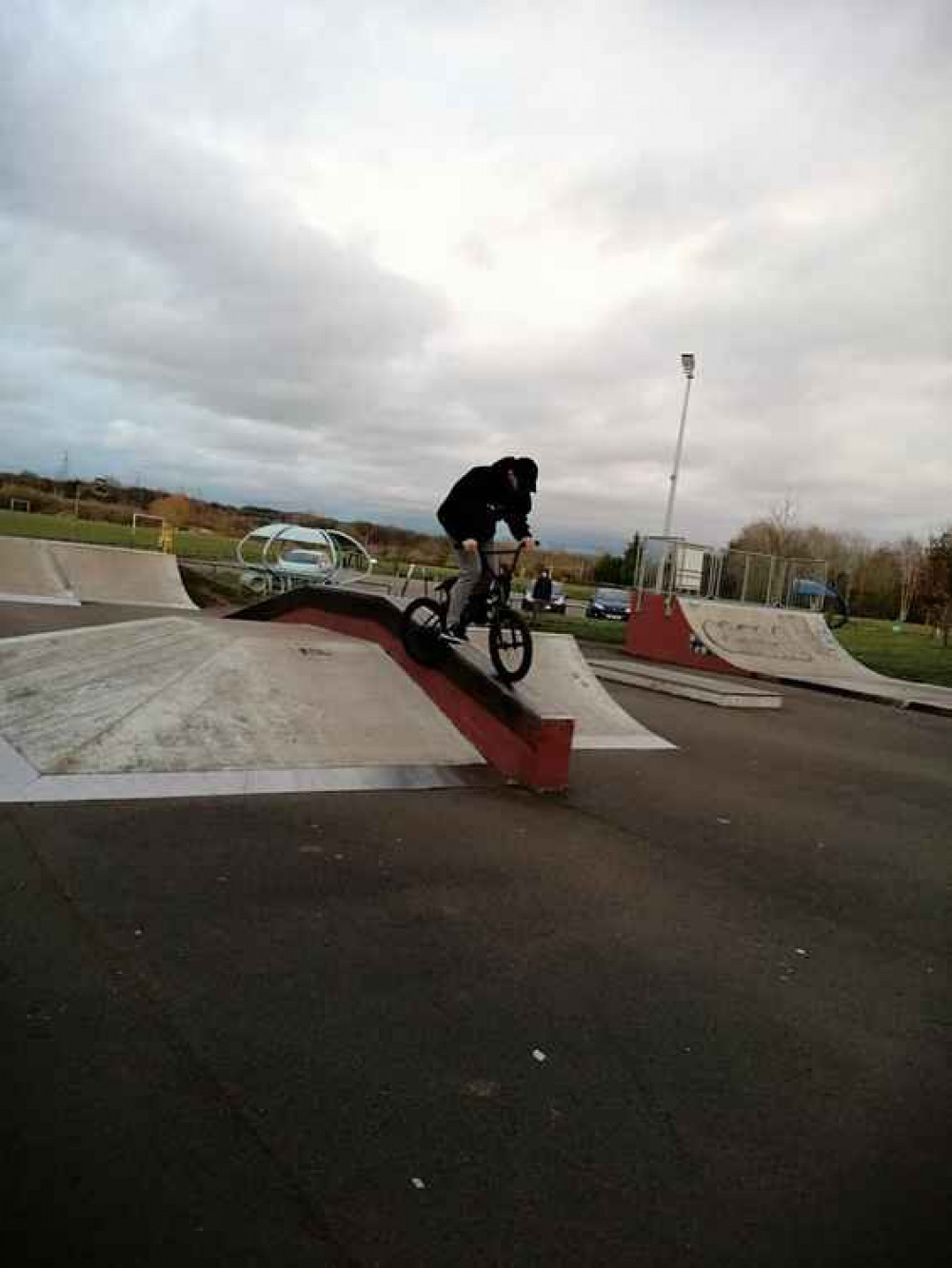 Photos taken in March just before 6pm, when the skate park is near unusable because of the lack of light. Image: Helen Watson Photos taken in March just before 6pm, when the skate park is near unusable because of the lack of light. Image: Helen Watson