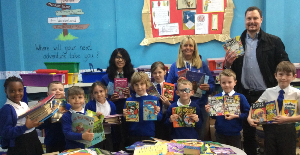 A school book donation. Photo: The Ihezie Foundation.