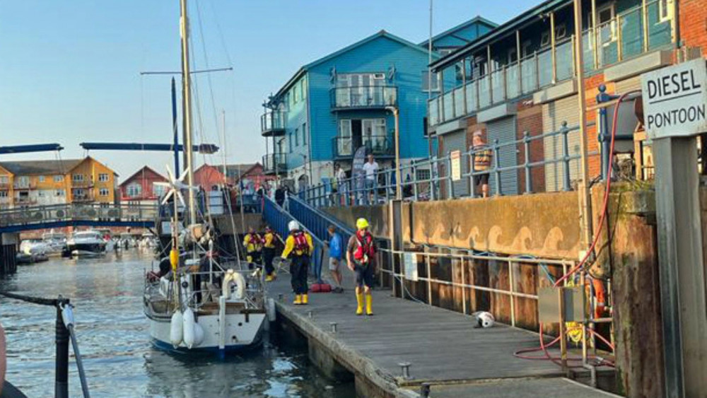 Lifeboats escorted the vessel to Exmouth Marina (Geoff Mills/ RNLI)