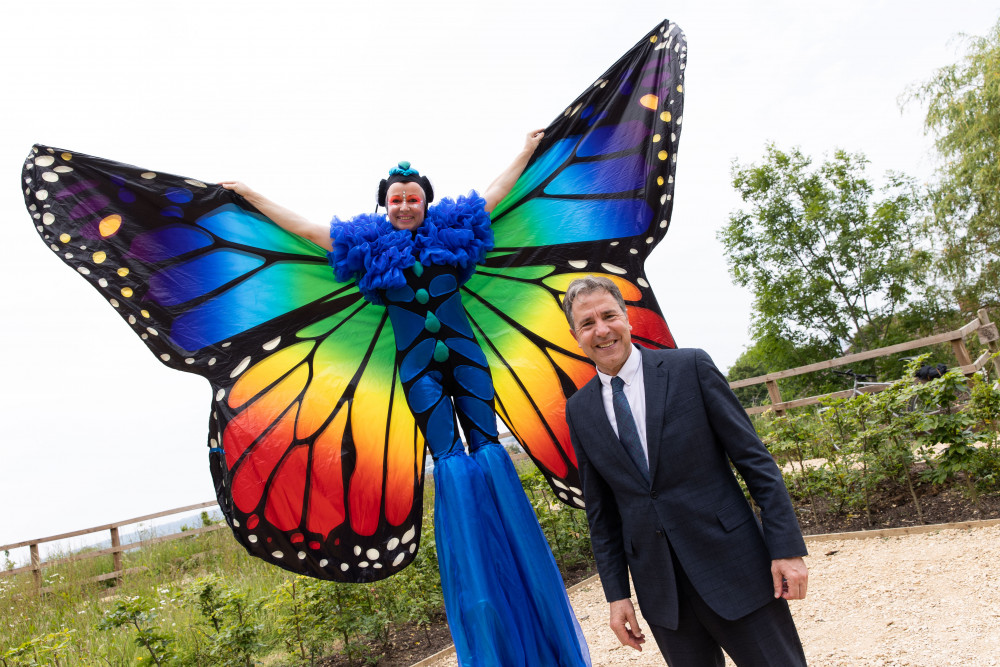 Metro Mayor Dan Norris at the 2023 Bee Bold Awards ceremony