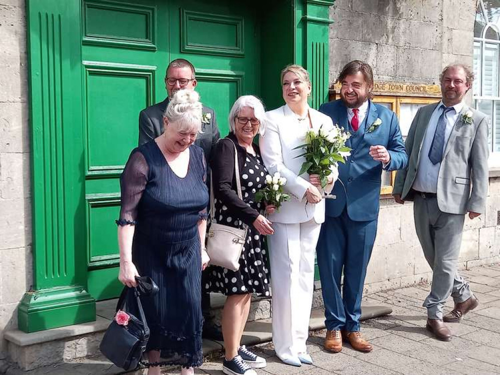 Meryl and Matt with their wedding party