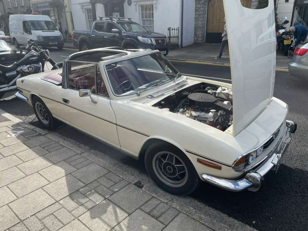 The cars parked on Cowbridge High Street (Photo by Niall Evans)