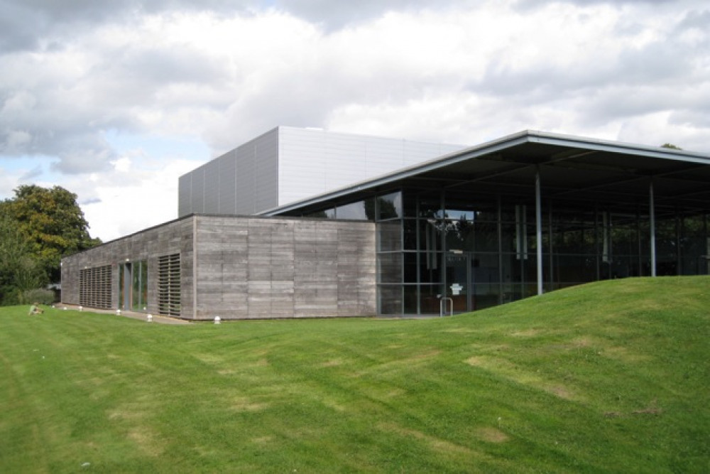 OPERA - THE ENCHANTED PIG