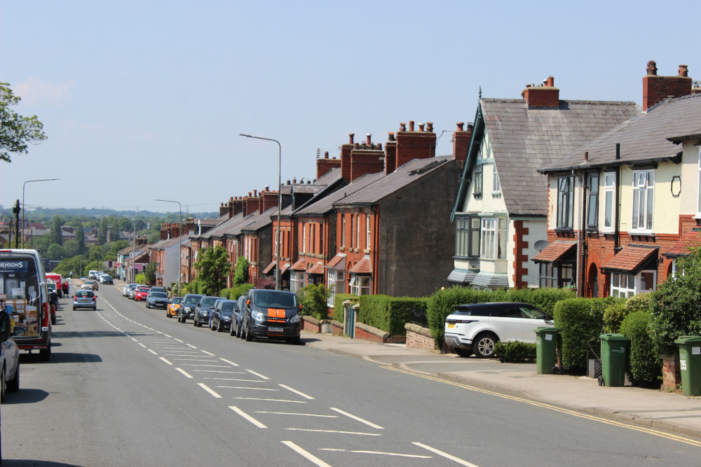 Buxton Road in east Macclesfield. (Image - Macclesfield Nub News) 