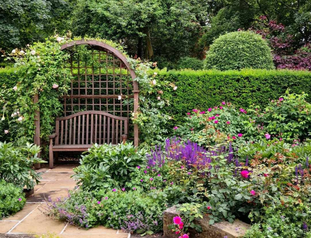 A Rutland garden is once again opening to the public after an impressive fundraising event for local and national nursing and care charities. Image credit: Rutland National Garden Scheme. 