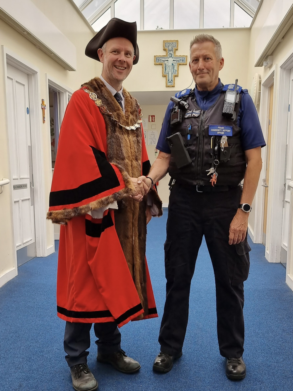 Mayor of Midsomer Norton and PCSO Thatcher Mayor of Midsomer Norton and PCSO Thatcher
