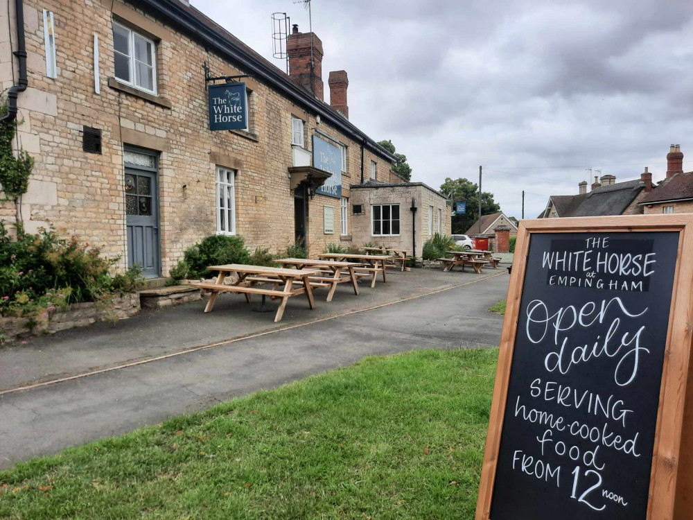 The White Horse, 2 Main Street, Empingham, Rutland. Image credit: Nub News. 