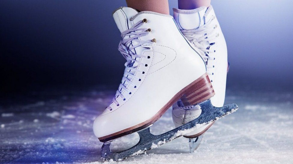 An ice skating rink will be coming to Axminster this December