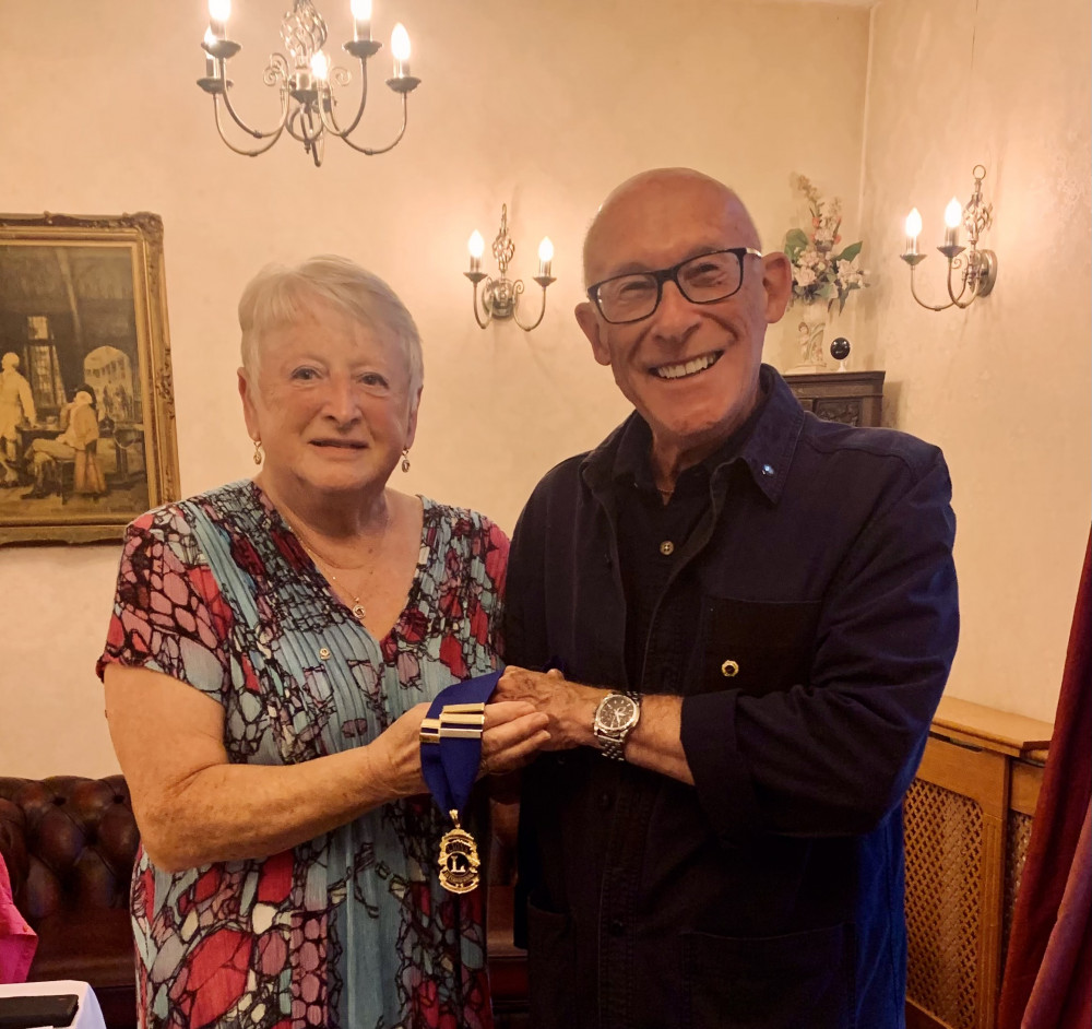 Outgoing president Sheila Greenaway hands over the chains to Clive Greenaway Outgoing president Sheila Greenaway hands over the chains to Clive Greenaway