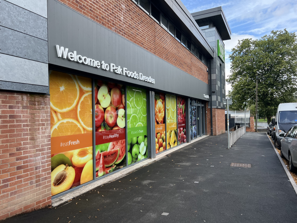 Developers want to build six new retail units along with six two-bedroom flats on land behind Pak Foods on Belgrave Road in Dresden (Nub News).