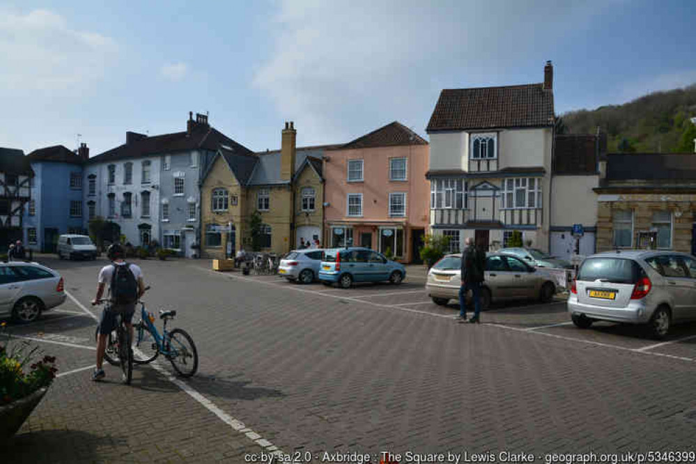 Axbridge Square