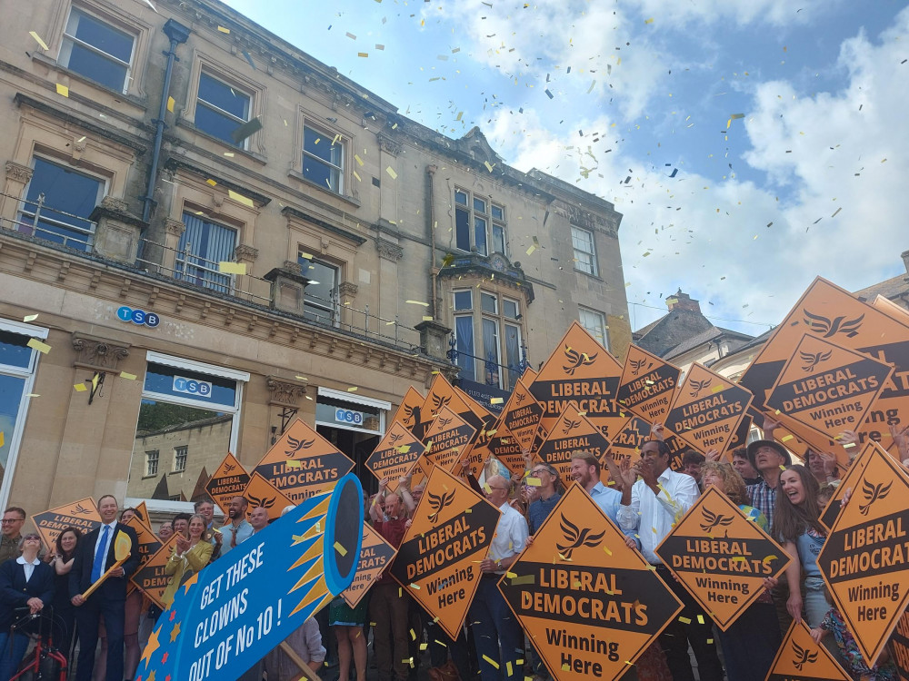 The only rain on the parade - loads of confetti