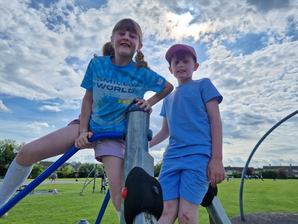 Milo and Wren represented King's College and Rutland this week. Image credit: Rachel Nealson. Milo and Wren represented King's College and Rutland this week. Image credit: Rachel Nealson.