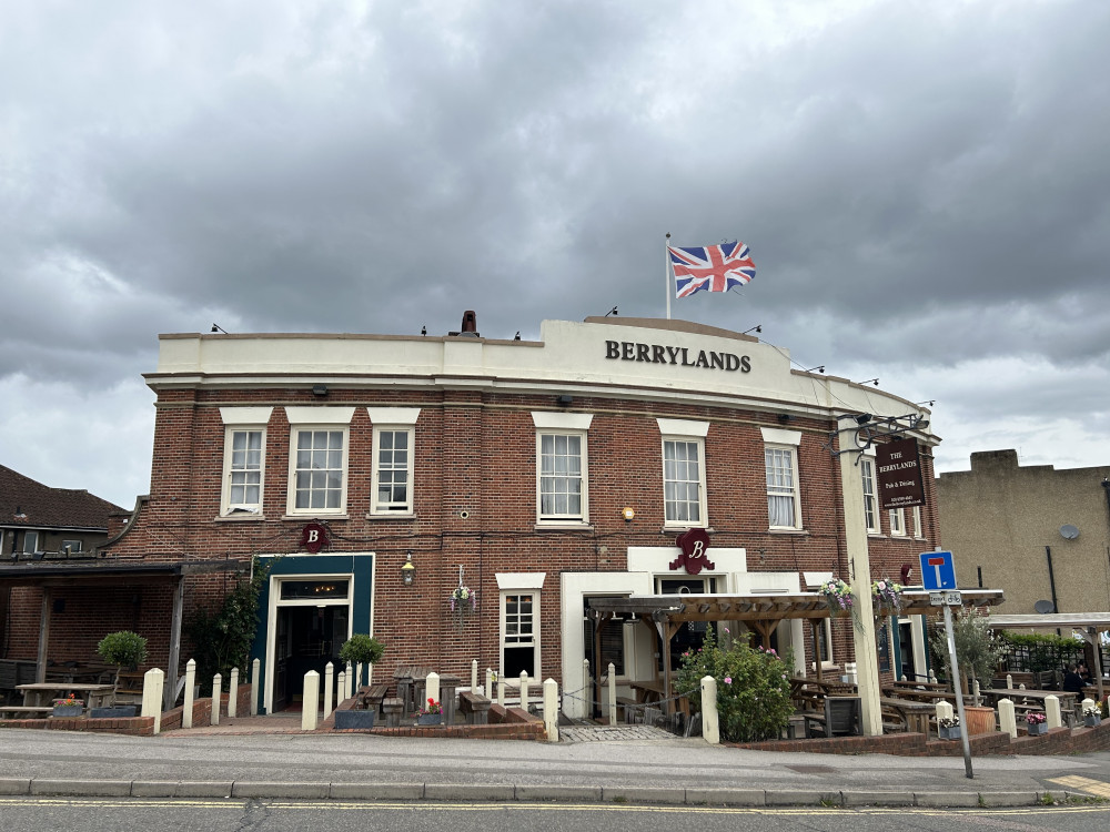 The Berrylands Pub. (Photo: Charlotte Lillywhite/LDRS)