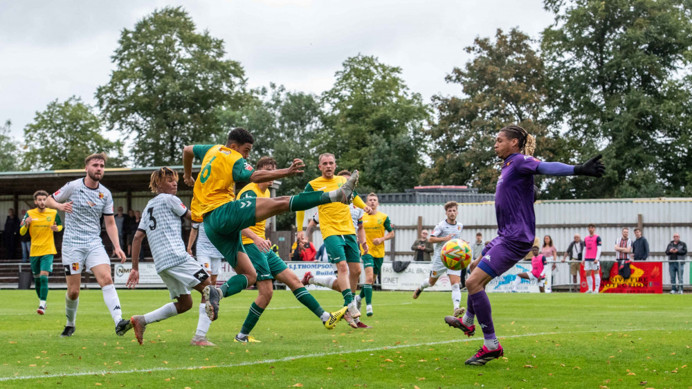 Hitchin Town 2-0 Alvechurch: Canaries soar to clinch heartening victory on opening day at Top Field. CREDIT: PETER ELSE 