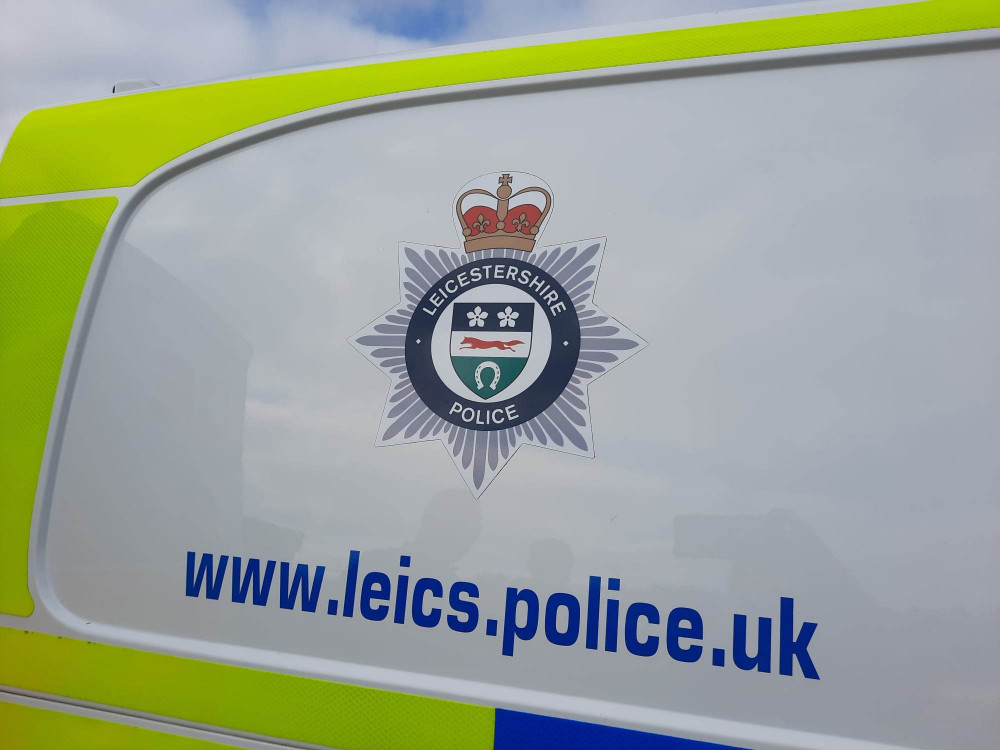 Police can be accessed online and by calling 101, or 999 in an emergency. Image credit: Nub News. 