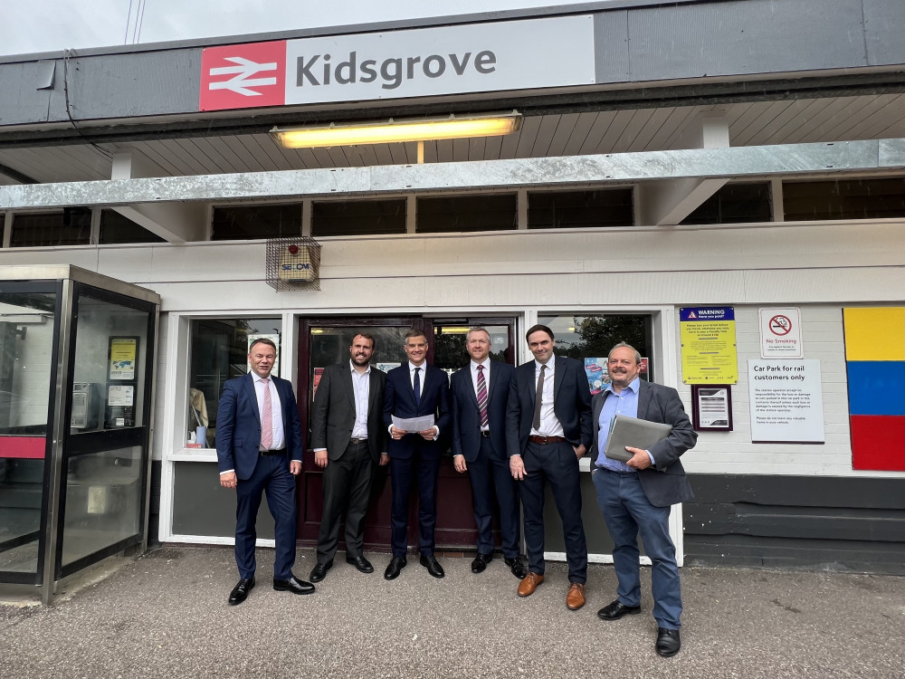 (L-R) Cllr Philip White; MP Jonathan Gullis; transport secretary Mark Harper; Kidsgrove Town Deal Board chair Dan Gray; Cllr Simon Tagg; Cllr Paul Waring (LDRS).