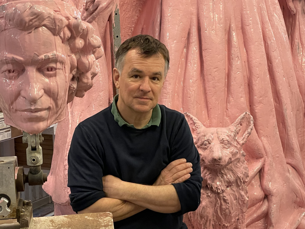 Sculptor Hywel Pratley is at the silicone stage of the creation of a statue of HM Queen Elizabeth. Image credit: LDRS. 