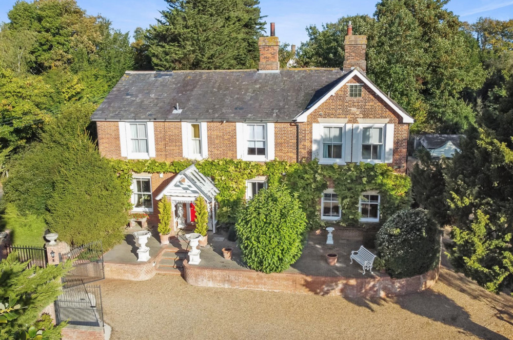 Palatial Highfield House, Lavenham (Picture: Chapman Stickels)