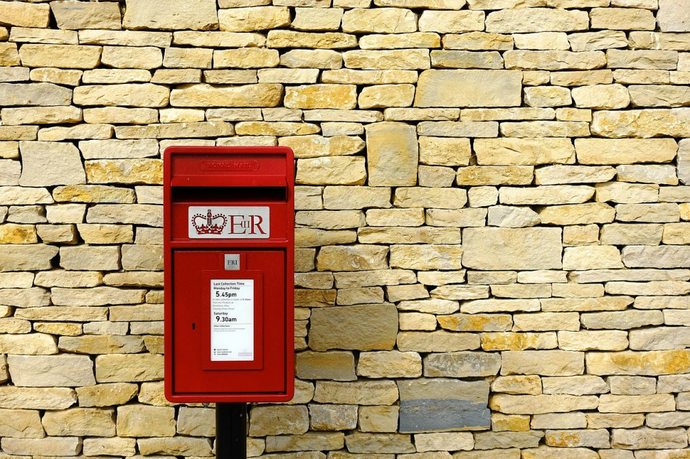 Cllr Hema YellaPragada is campaigning for post boxes to be installed on new-build estates in Warwick (image via pixabay)