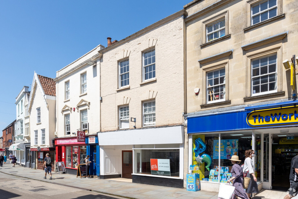 The shop was previously home to Superbooks and Tile Cakery The shop was previously home to Superbooks and Tile Cakery
