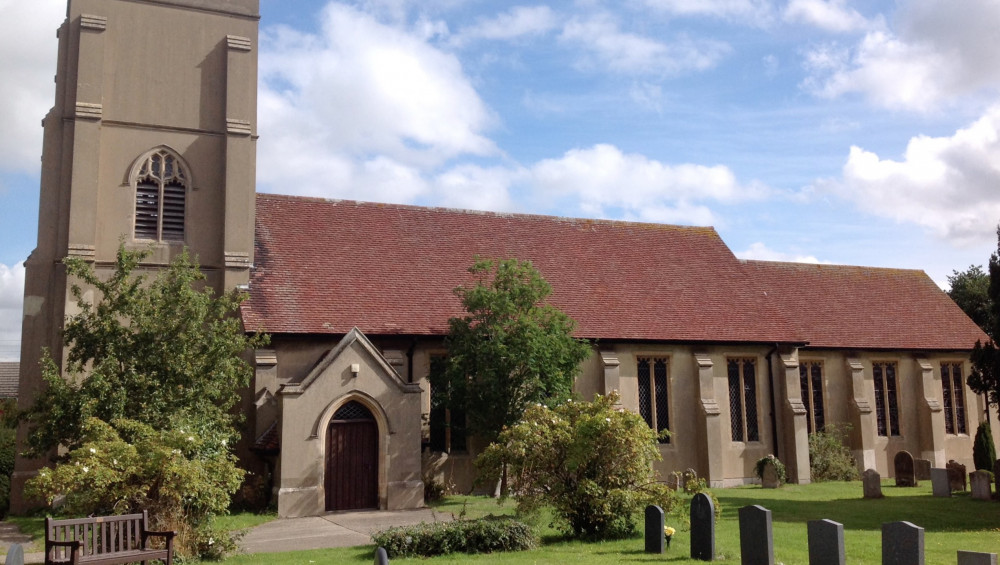 St Andrews, Chelmondiston (Picture: Nub News)