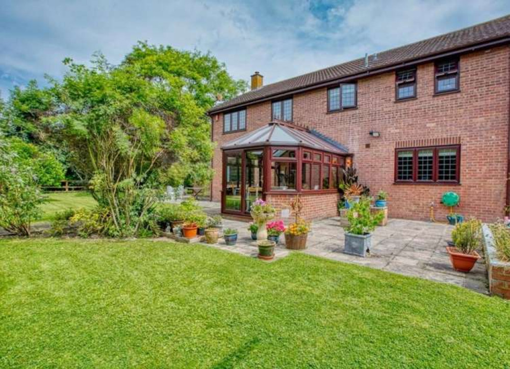 Four-bedroom detached home in East Brent