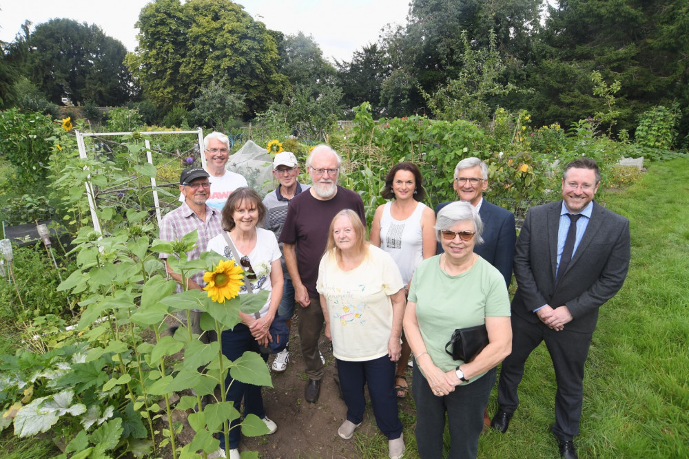 From left - Mike Hardiman, Paul Ranson, Sheila Hornsby, Nick Pritchard, Peter Lamb, Jenny Lamb, Andreja Pennington, Janet Ranson, Cllr Peter Butlin and Dale Partridge (WPM) (image via Advent PR)