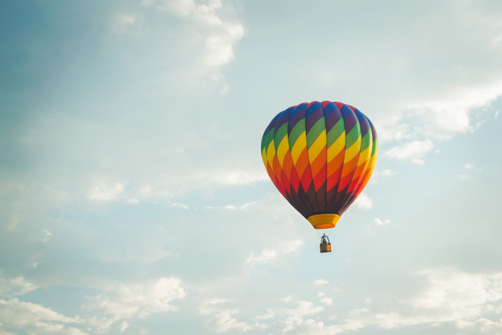 Hot air balloonist alerts fire service to major Glastonbury scrap metal blaze