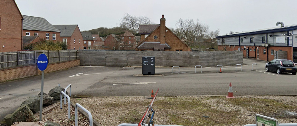 The bunglalow (centre of photo) is between Bluestone Gym and the Ivanhoe Fields estate. Photo: Instantstreetview.com