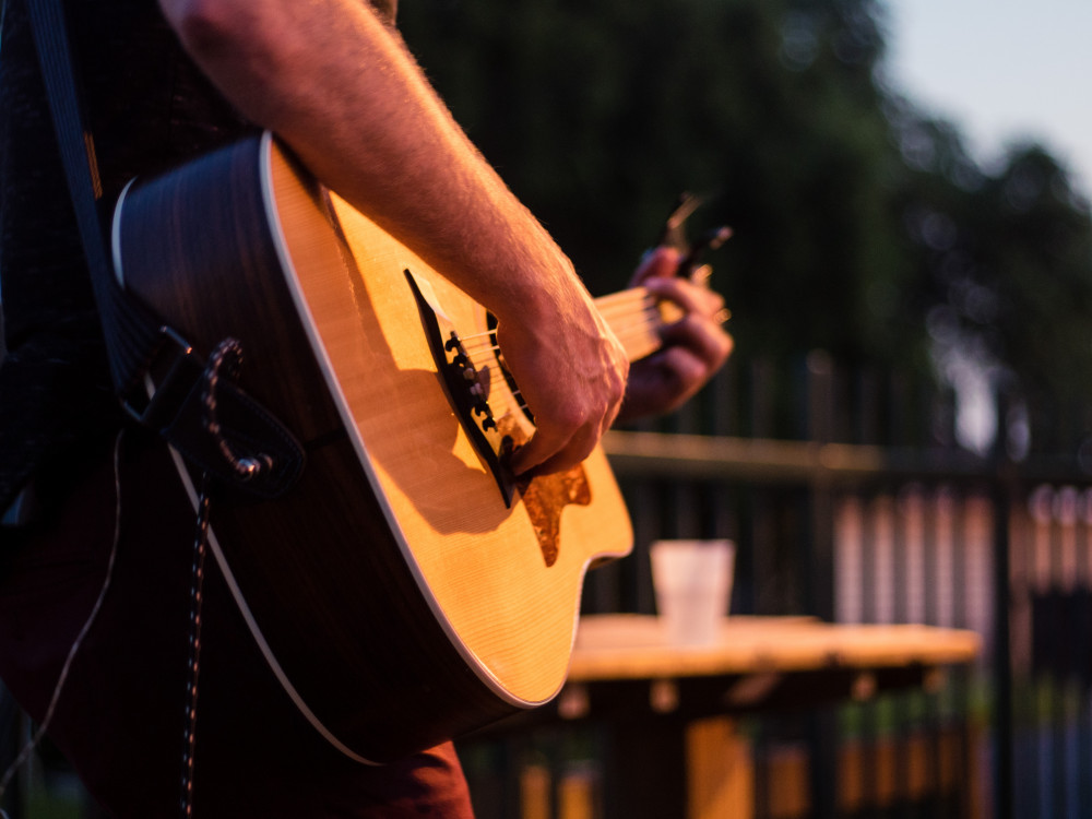 Enjoy a movie at Watermans or live music at The Rose & Crown (credit: Gio Bartlett/ Unsplash).