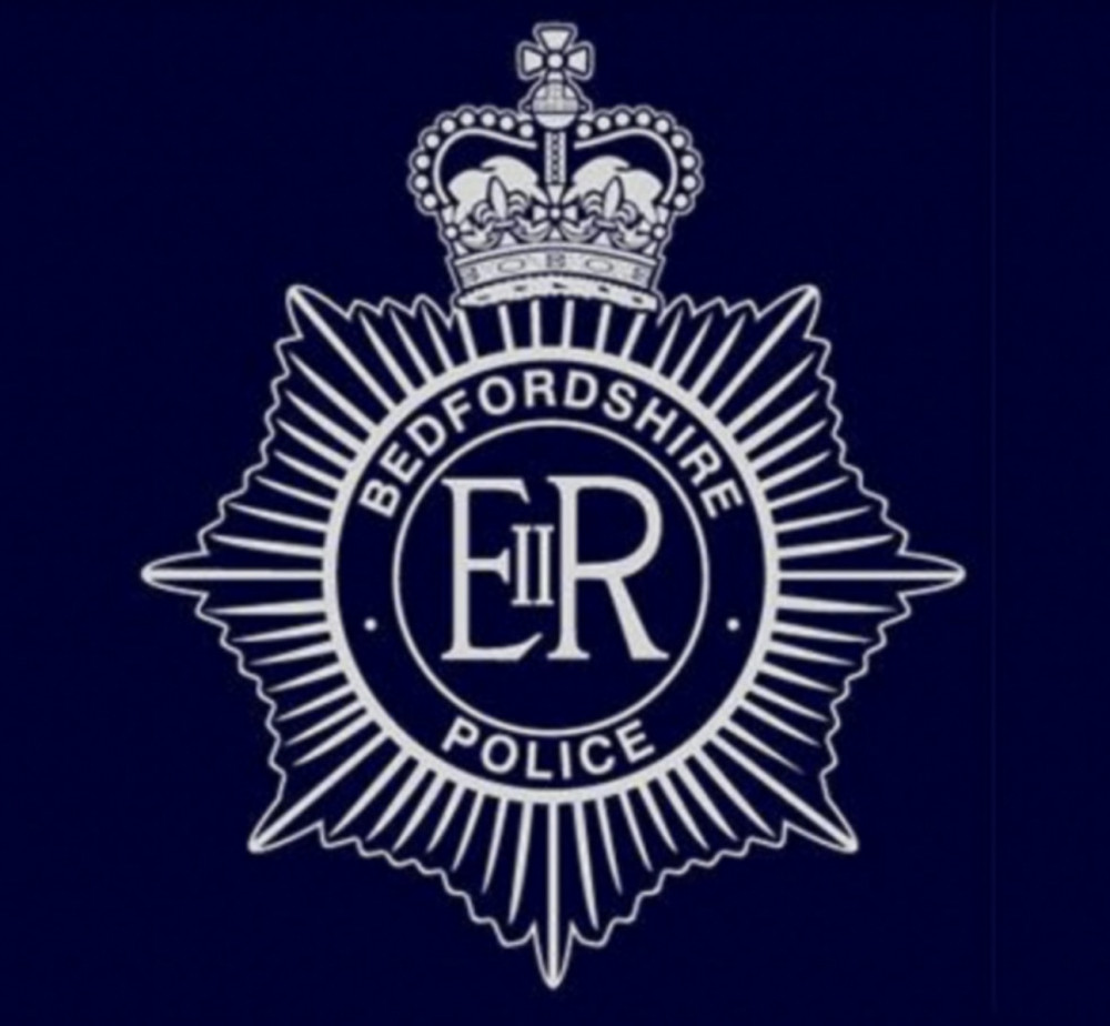 Police seize guns, knives and drugs during Luton operations Police seize guns, knives and drugs during Luton operations