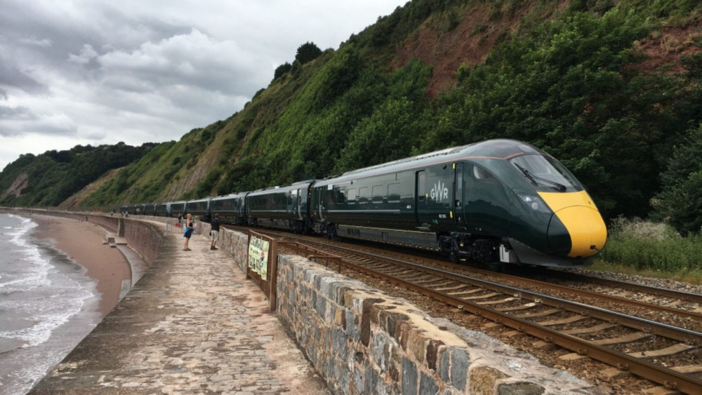 GWR train on railway between Holcombe and Teignmouth (Network Rail)