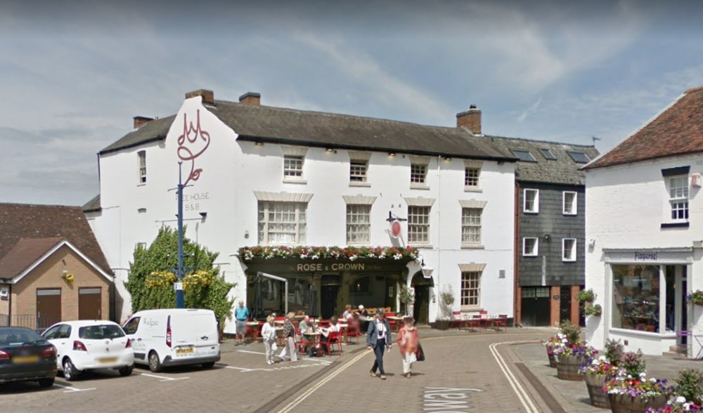 The Rose & Crown has been given permission to keep its outside seating (image via google.maps)