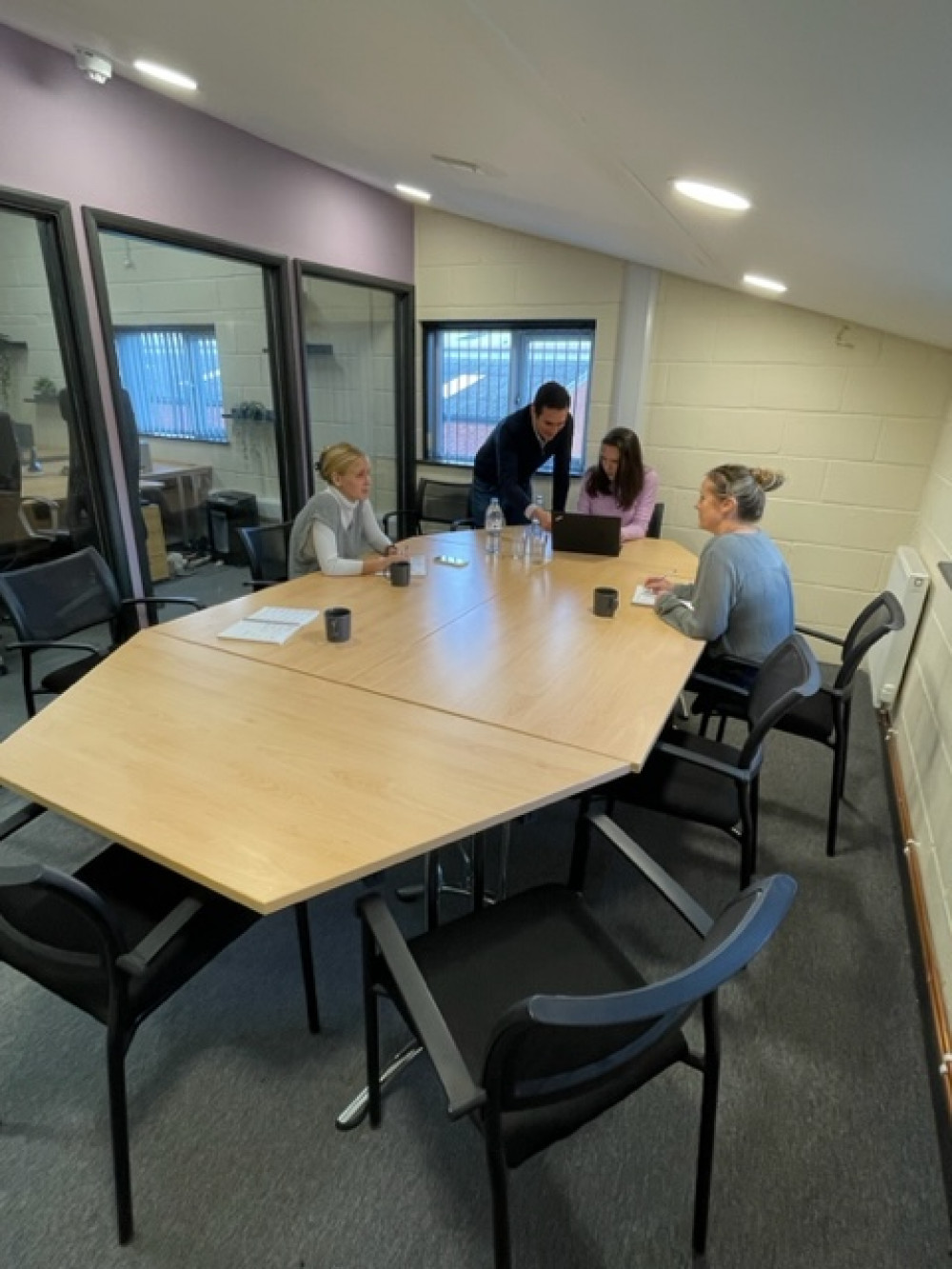 Individual desks and meeting rooms are available in Oakham's newest workplace hub. Image credit: The Oakham Hot Desk Hub.