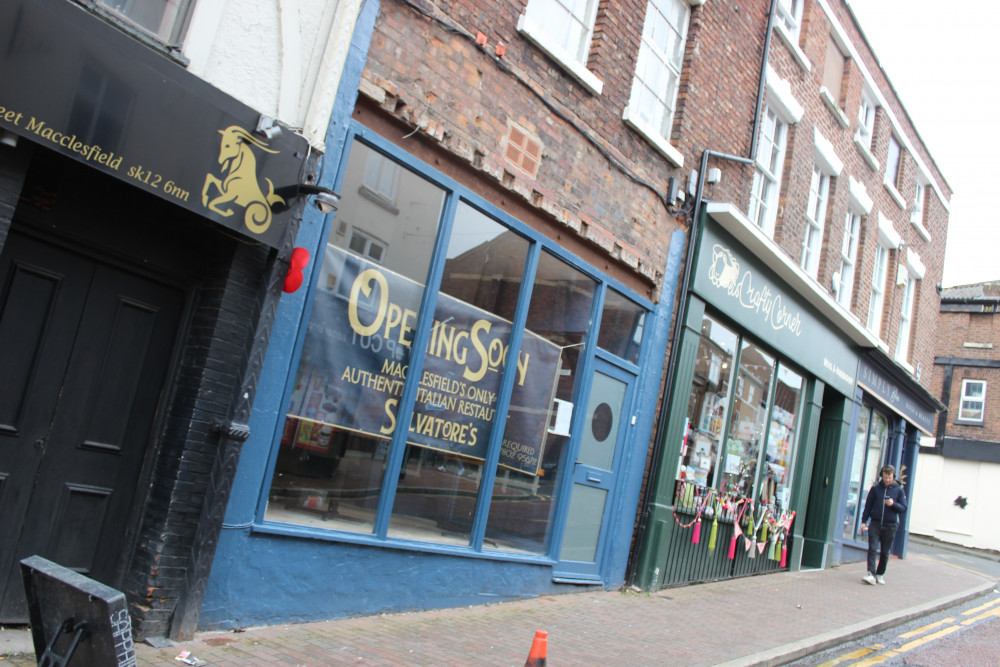 A banner outside also mentions that they are hiring. (Image - Macclesfield Nub News) A banner outside also mentions that they are hiring. (Image - Macclesfield Nub News)