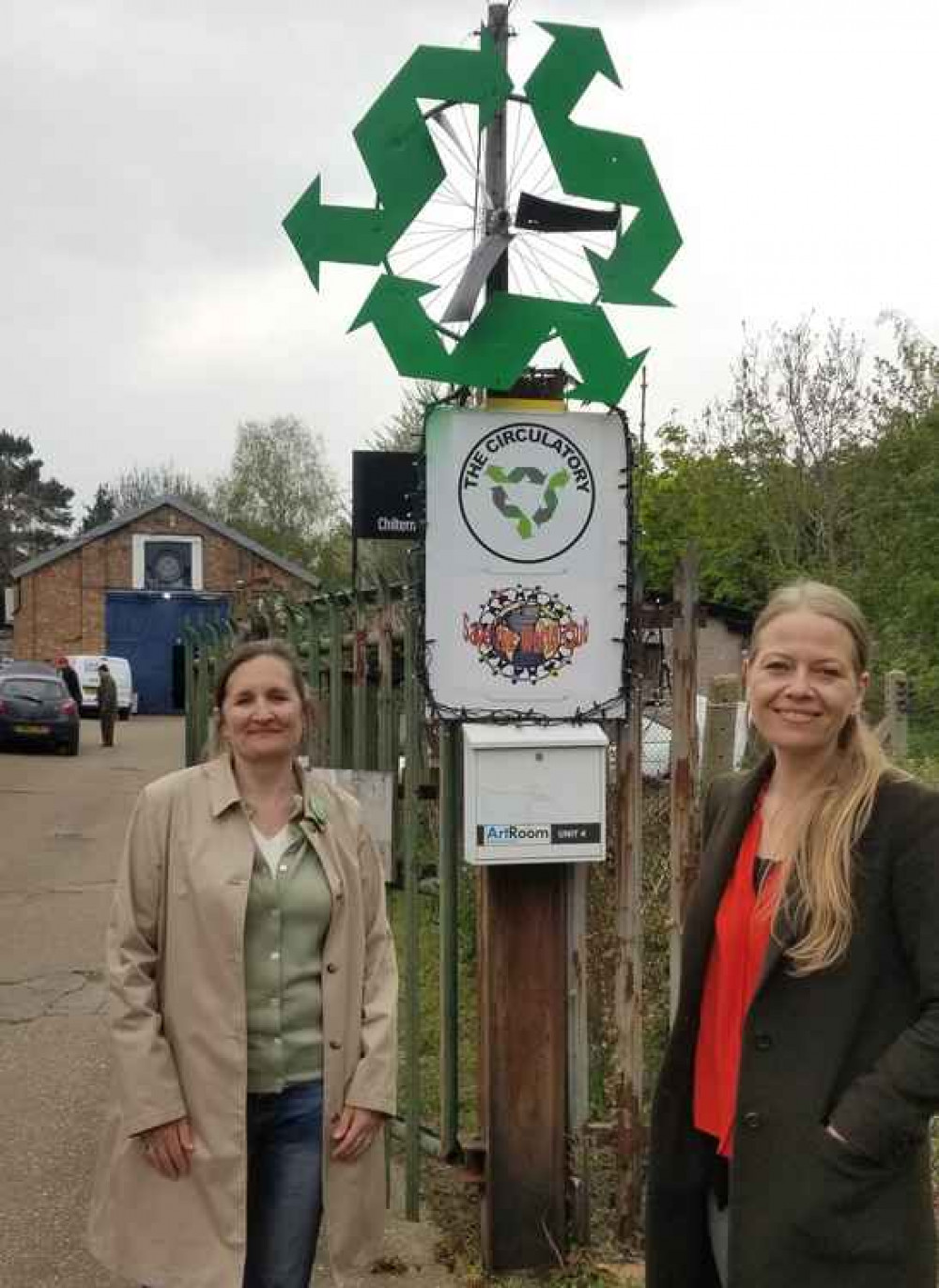 On Tuesday Andree Frieze (left) and Sian Berry, Green Party Candidate for Mayor, visited Save The World Club, a charity in Kingston that puts the principles of re-use and the circular economy into action by taking food, resources and goods that would have On Tuesday Andree Frieze (left) and Sian Berry, Green Party Candidate for Mayor, visited Save The World Club, a charity in Kingston that puts the principles of re-use and the circular economy into action by taking food, resources and goods that would have
