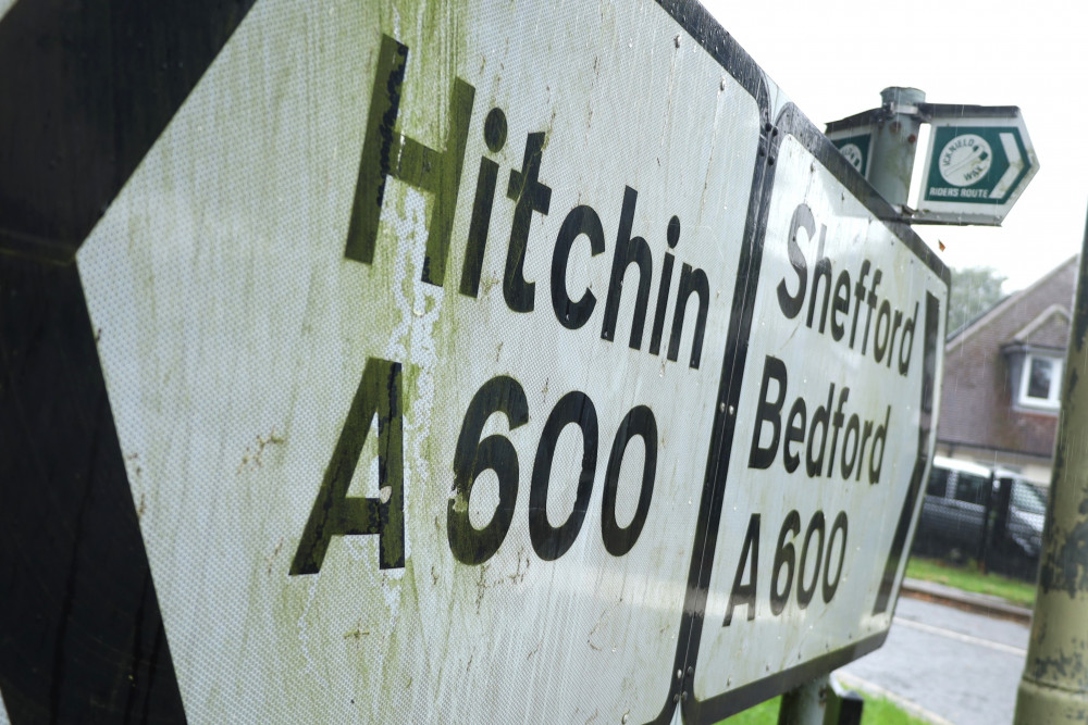 Hitchin - Shefford road sign. CREDIT: Will Durrant/LDRS Hitchin - Shefford road sign. CREDIT: Will Durrant/LDRS