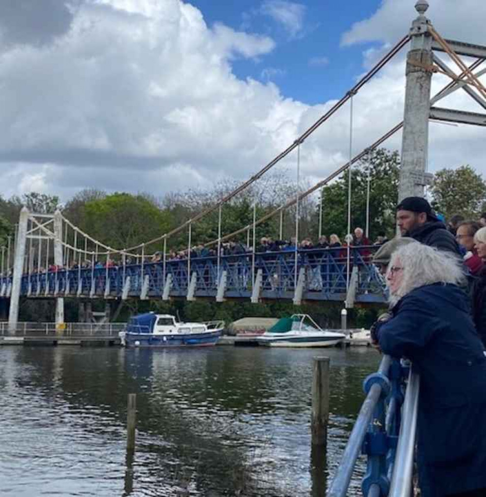 Hundreds of people came to see the marine mammal / Credit: Stuart Higgins