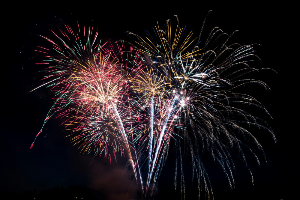 Fire crews attended a total of 54 incidents in Stoke-on-Trent over the Bonfire Night weekend (Unsplash).