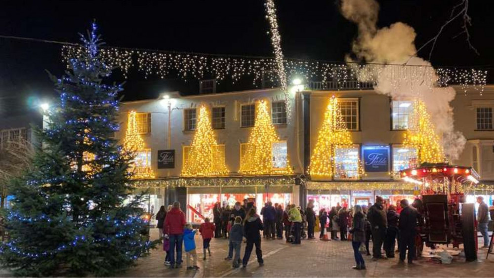 Christmas lights in Sidmouth (Sidmouth Town Council) Christmas lights in Sidmouth (Sidmouth Town Council)