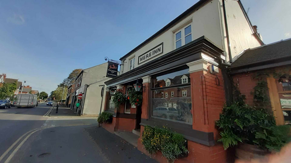 Enjoy some live music at The Mere Inn. (Photo: Nub News) Enjoy some live music at The Mere Inn. (Photo: Nub News)