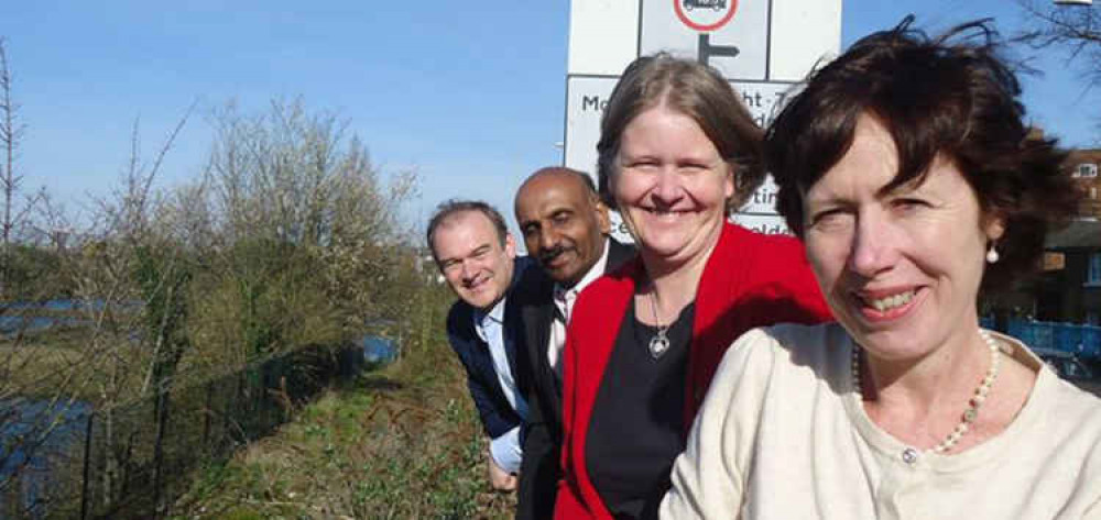 Kingston MP and Liberal Democrat leader Ed Davey (second left) at Seething Wells (Credit: Liberal Democrats)